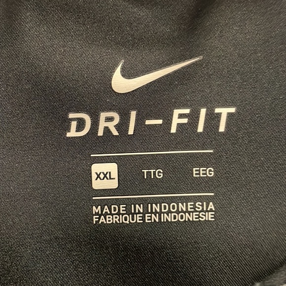 Nike dry fit jacket 2XL new condition - Picture 2 of 5